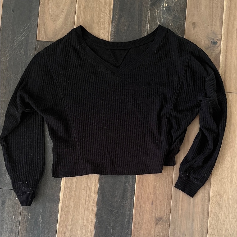 Aeropostale Black Ribbed V-Neck Sweatshirt